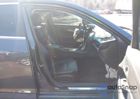 2014 Cadillac Ats Standard z USA, uszkodzony, nr VIN 1G6AG5RX3E0147534